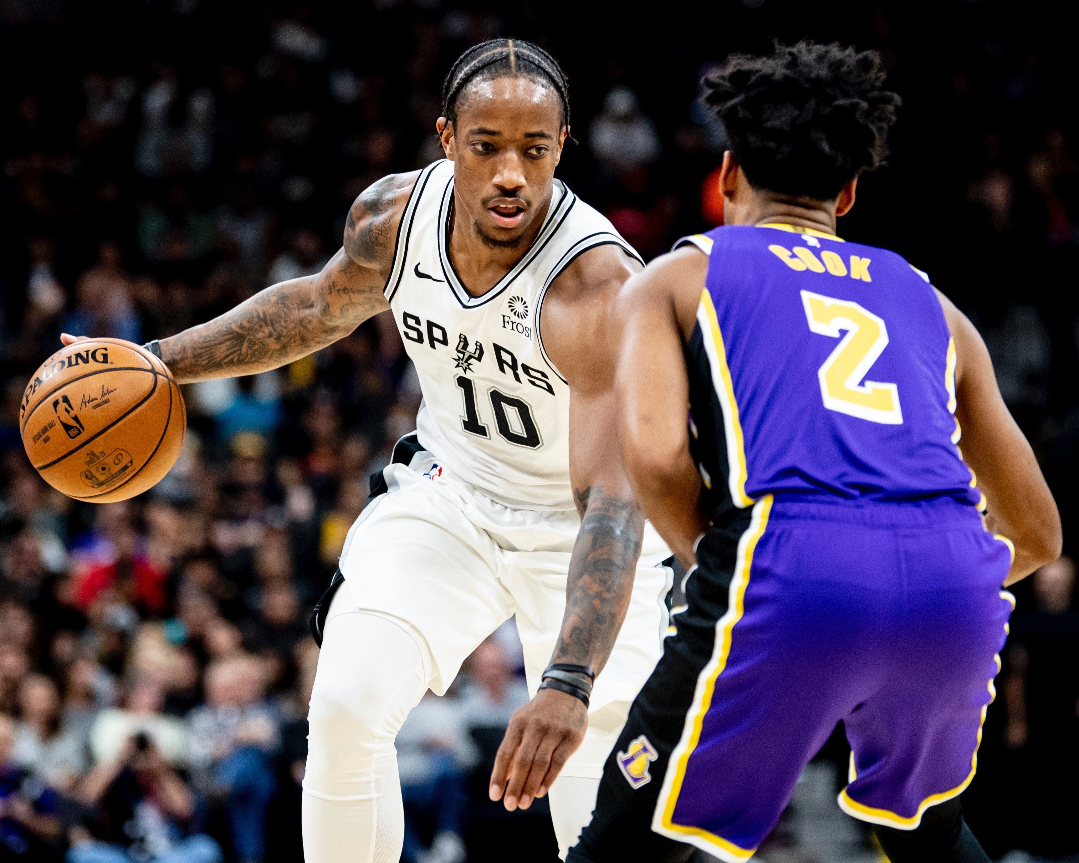 关于荷甲今夜再迎强敌，圣安东尼奥马刺手感冰凉，主帅态度：媒体盛赞，纪律约束更严格的信息